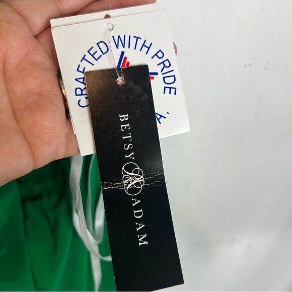 Betsy & Adam Kelly green maxi elegant open back made in the USA - Picture 9 of 12